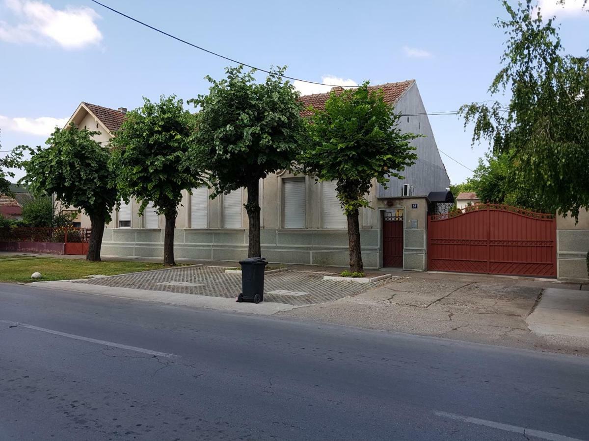Apartman Vila Milica Kikinda 외부 사진